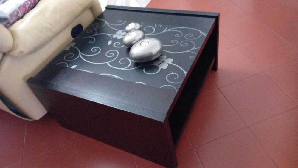 mesa de apoio em vangué