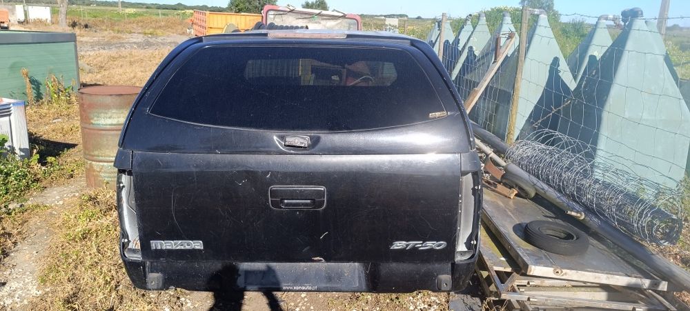Vendo caixa carga   Mazda  bt50com hard top Kingcabine