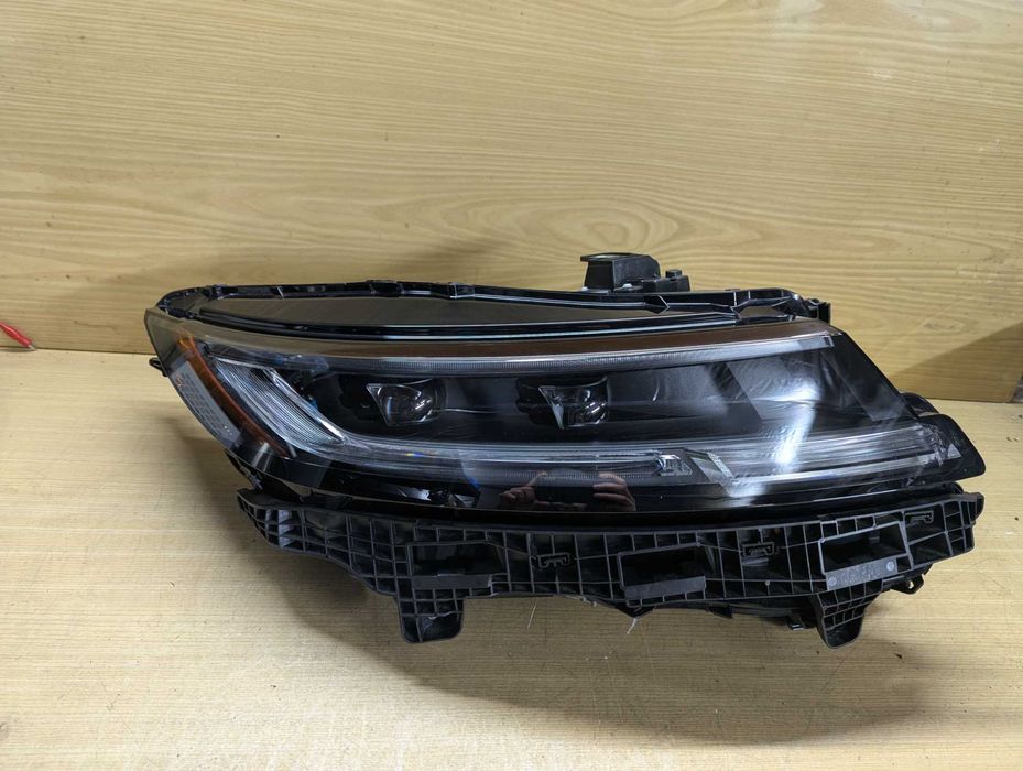 Фара Land Rover RANGE ROVER Sport LED