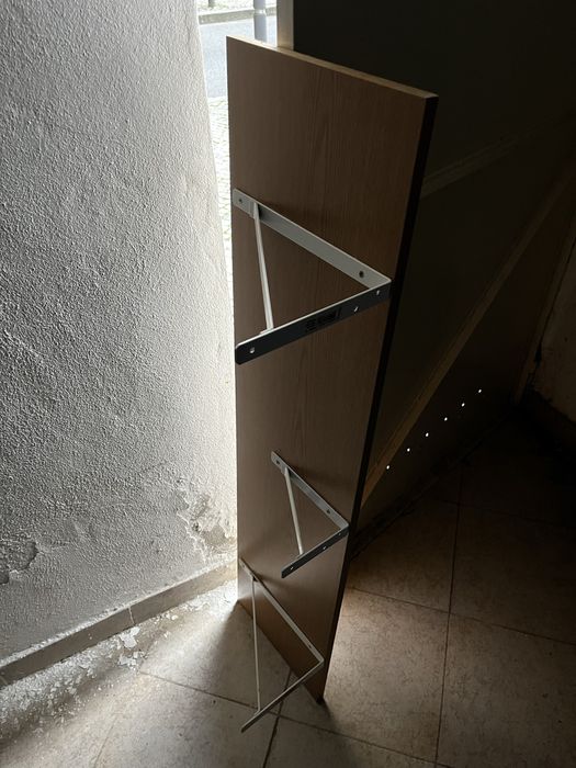 Prateleira em madeira