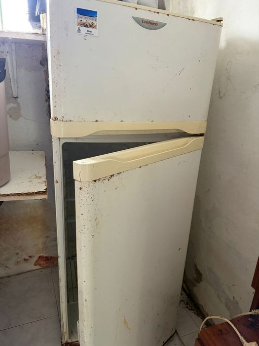 Frigorífico usado  para venda