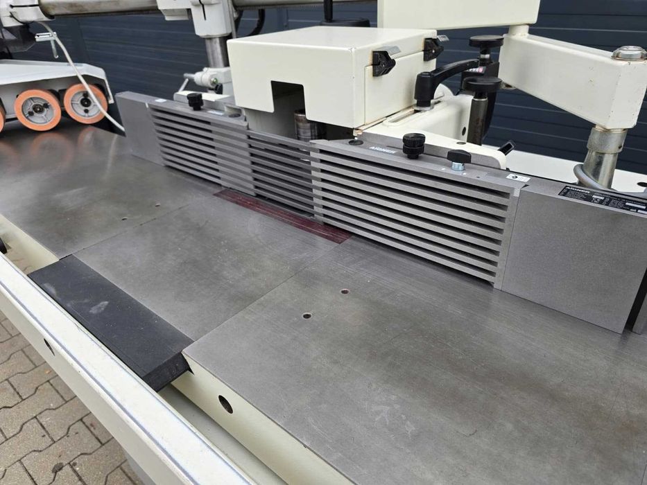 frezarka dolnowrzecionowa Casadei F250M