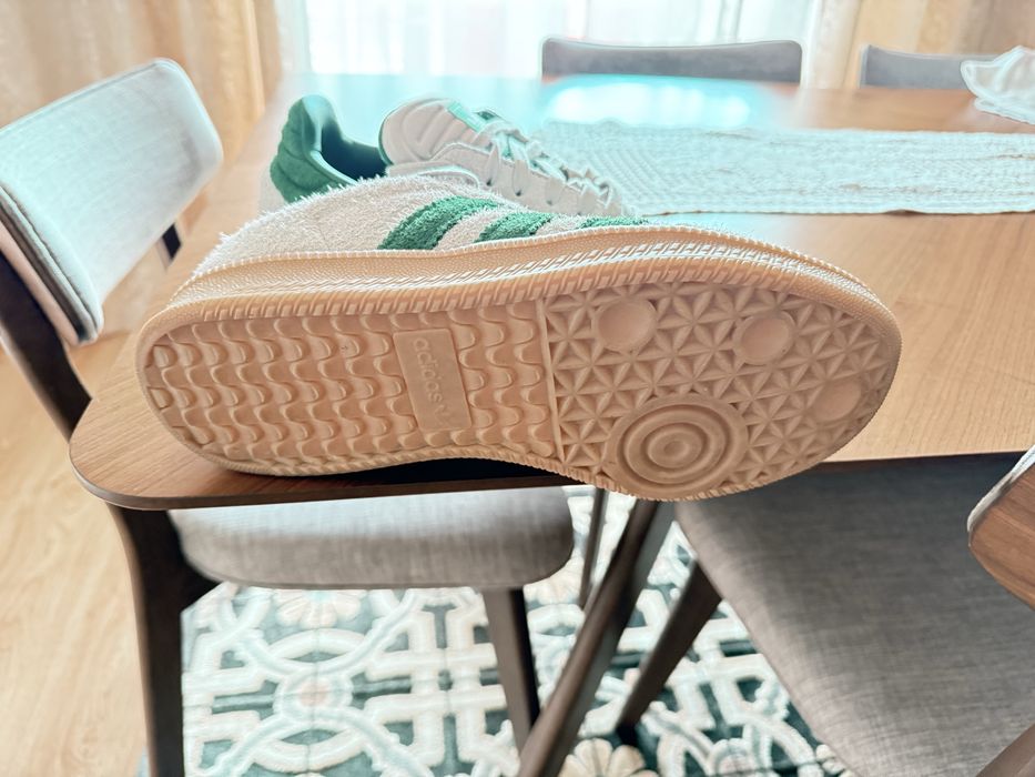 Sapatilha adidas samba