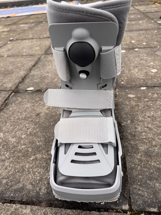 Ортез фиксирующий на ногу.  С подкачкой  3 вида  ( 42,43,44)