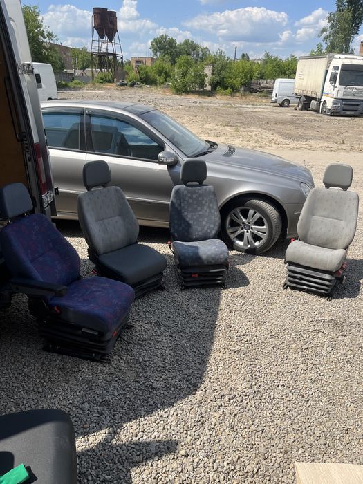 Сидіння пілот спрінтер 903 LT