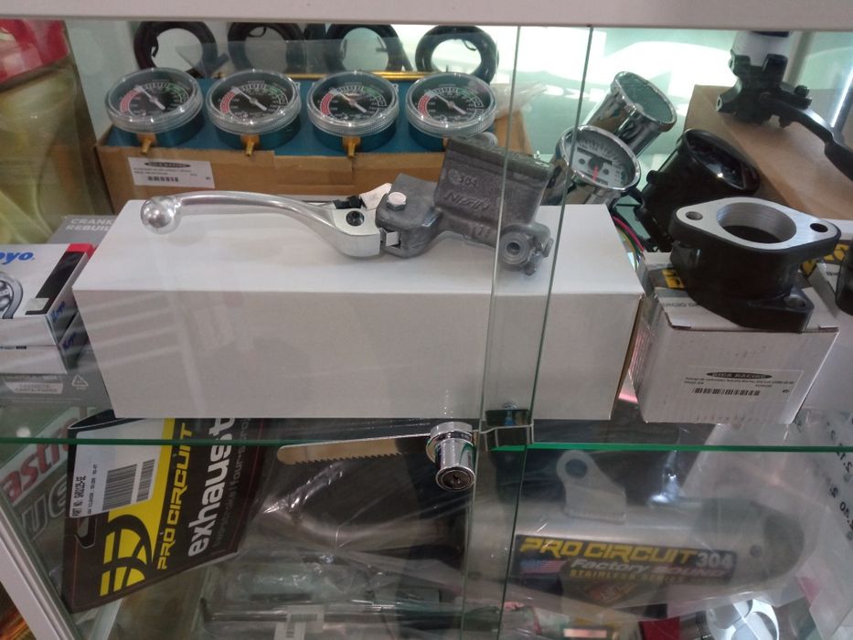 Bomba de travão Origem NISSIN novas