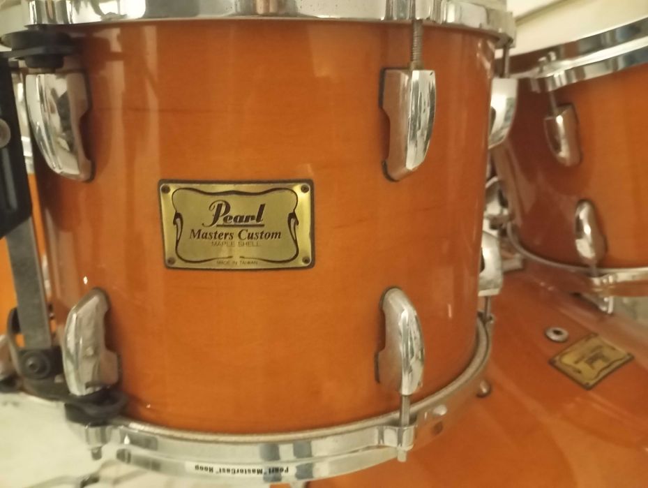 Bateria Pearl Masters custom maple