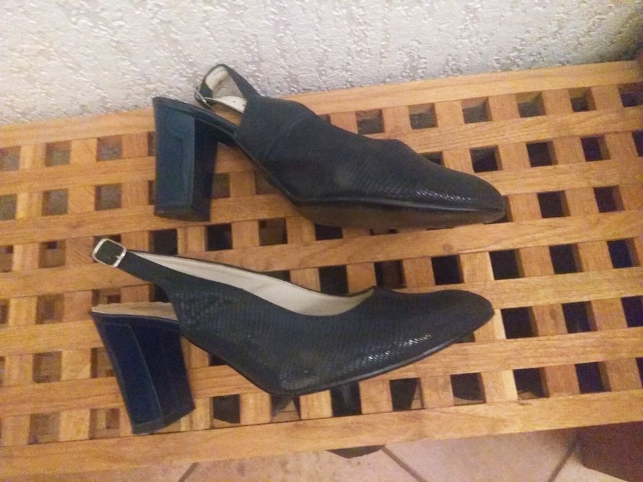 38 Agmar Skórzane buty na obcasie