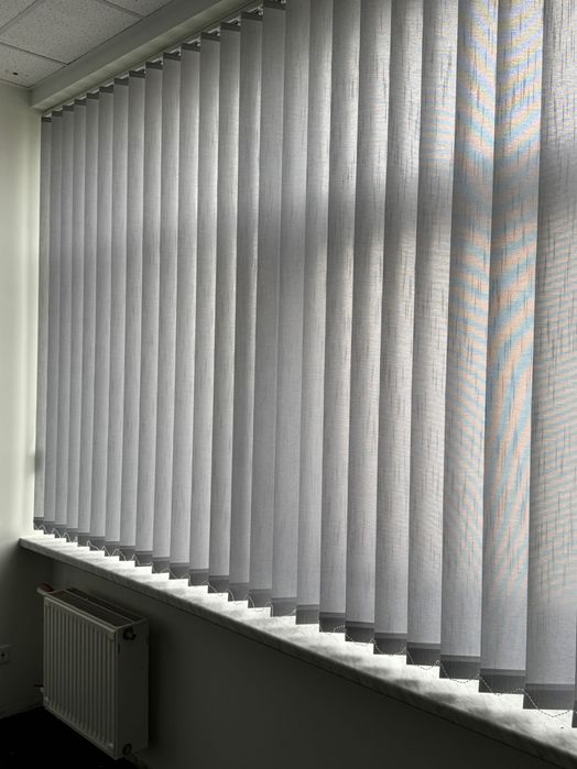 Жалюзі та тканинні ролети на замовлення / День-ніч / Плісе / Дерев’яні