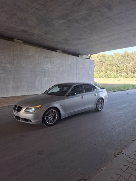 BMW E60 525D M57 230koni zadbana