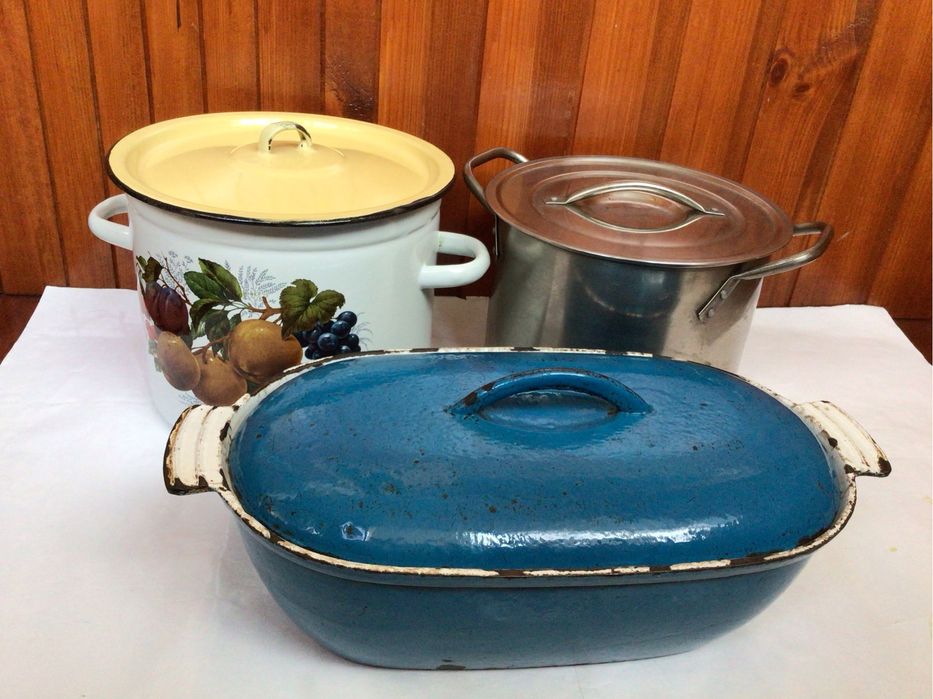 Чугунна гусятниця, кастрюлі 7л., 6л..