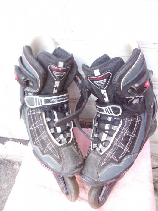 Продам роликиRollerbladeр42.5