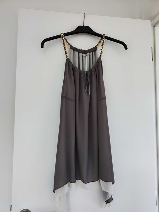 Blusa Imperial com pormenor dourado