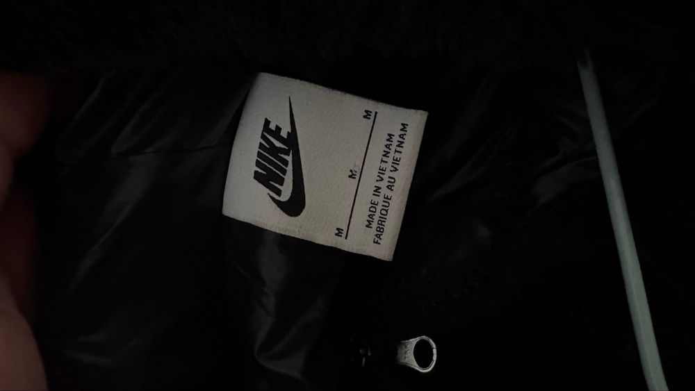 Шуба оригінальна Nike