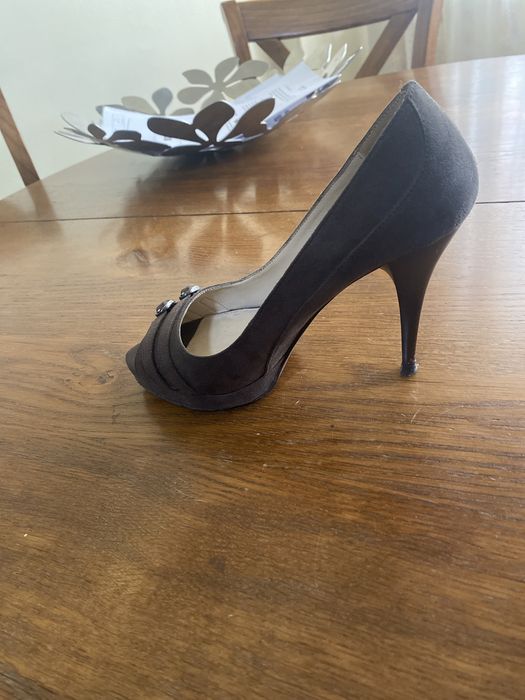 Sapatos da marca Zara n.36