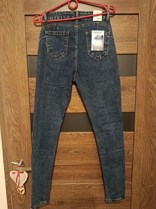 Jeansy damskie push up