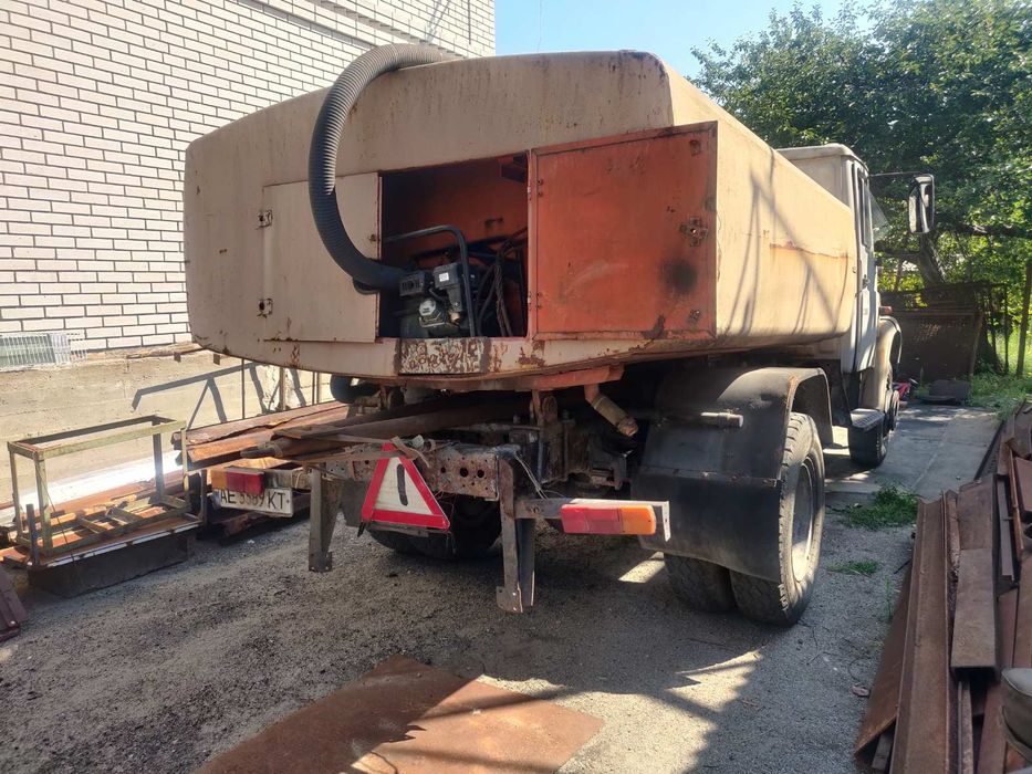 Продам ЗИЛ поливалка