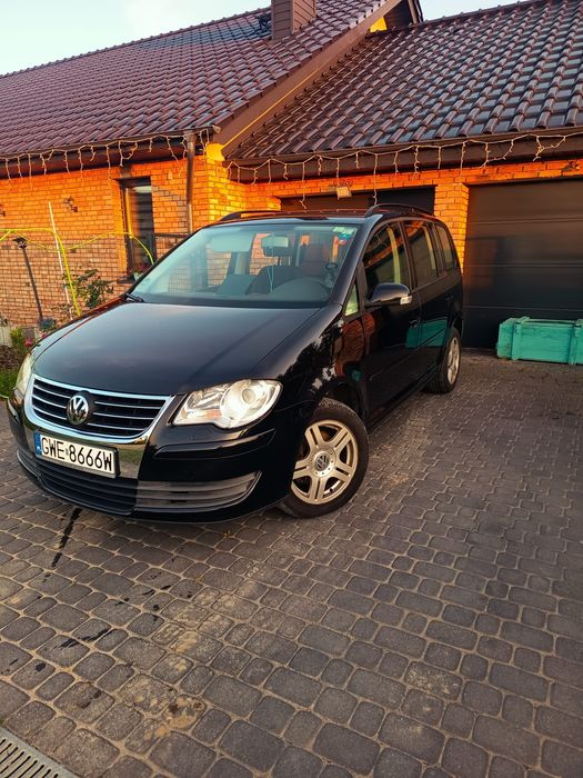 Volkswagen Touran 1.9tdi polift,alufelgi ,grzane fotele ,klima automat