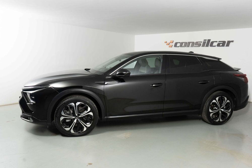 Citroën C5 X 1.6 Hybrid Plus e-EAT8