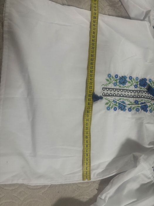 Вишиванка для дівчинки