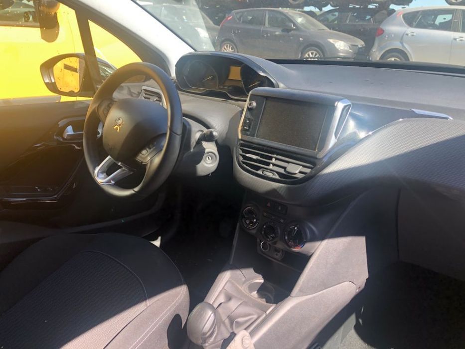 PEUGEOT 208 1.2 STYLE DE 2018 PARA PEÇAS