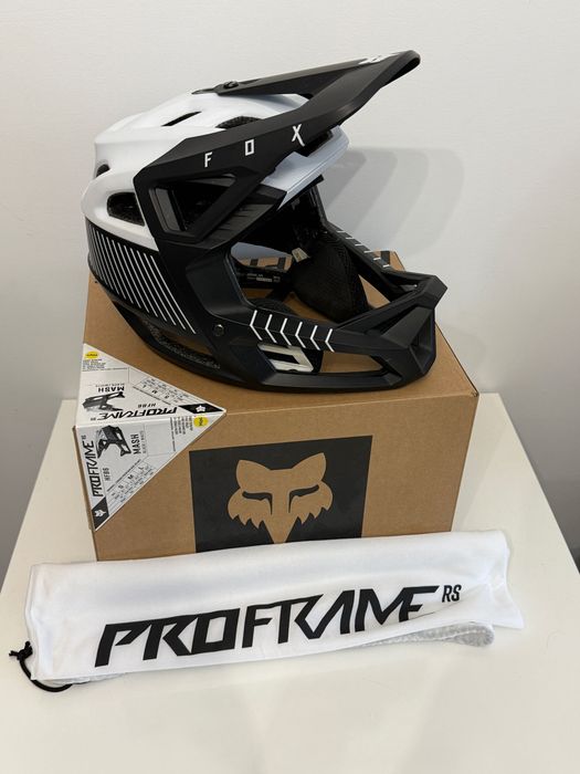Kask rowerowy FOX PROFRAME RS MASH MIPS S FullFace BOA White / Black