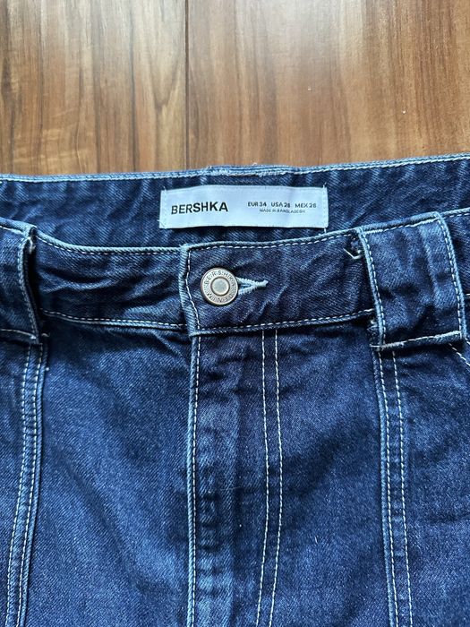 Шорти Bershka 28 розмір