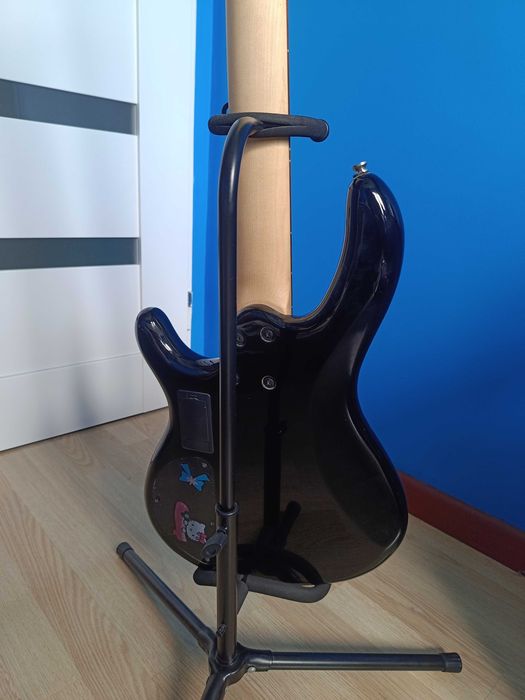 Gitara basowa 5-strunowa Cort Action Bass V Plus