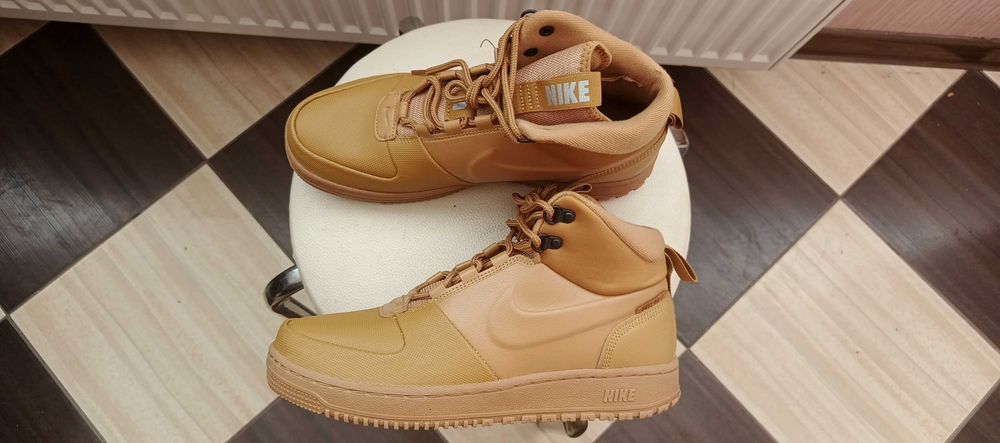 Чоловічі кросівки Nike Path Winter (BQ4223-700)