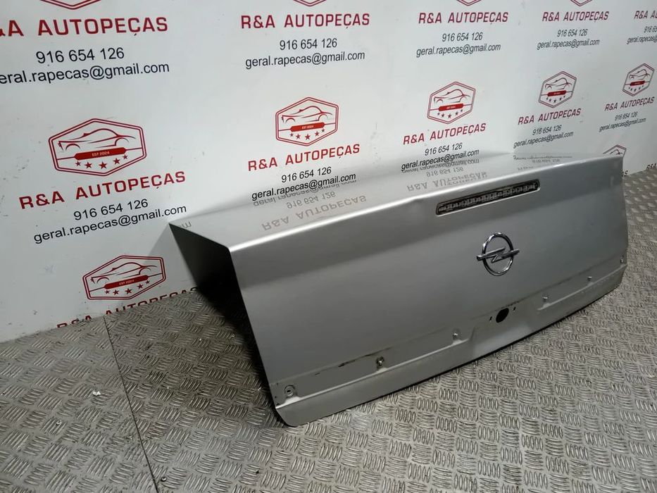 Tampa da Mala Opel Vectra C Carro