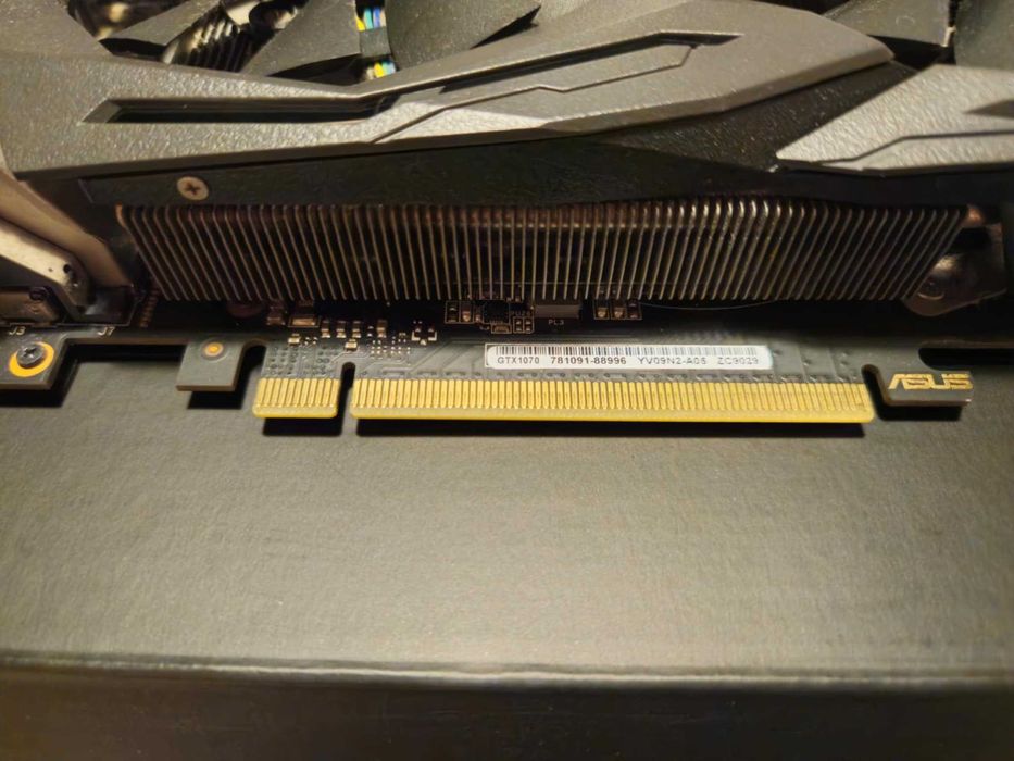 ASUS ROG Strix GTX 1070 8GB – Placa Gráfica com Caixa Original64740759332353121