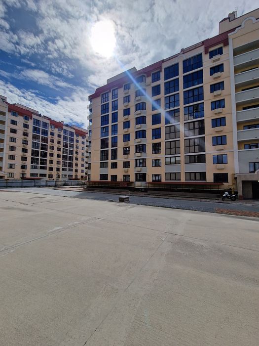 Жк 7я, продаж приміщення 38 метрів, найкраща локація, ключі на руках
