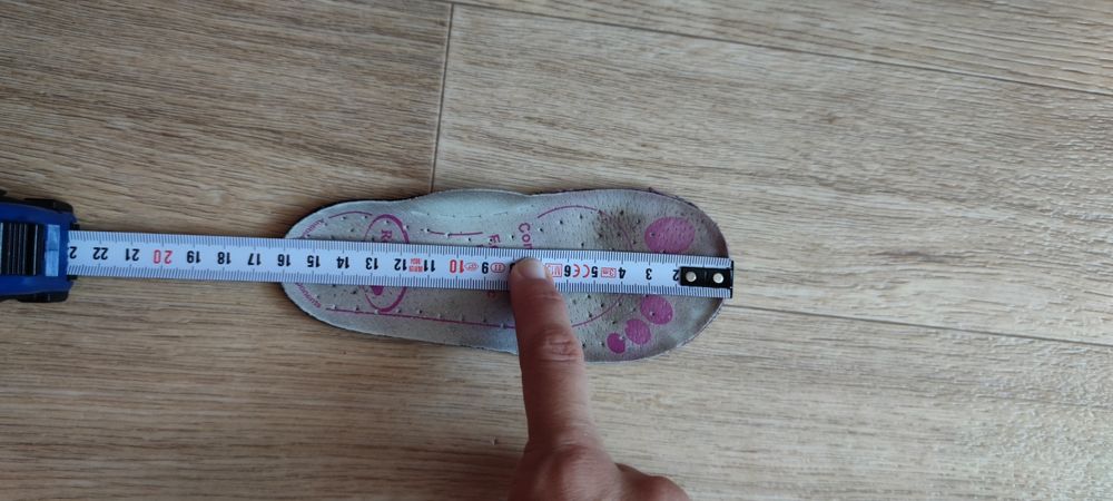 Kapcie Renbut do przedszkola r. 25