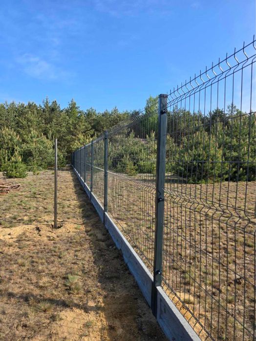 Ogrodzenie panelowe 1,23 m fi 4 z podmurówką