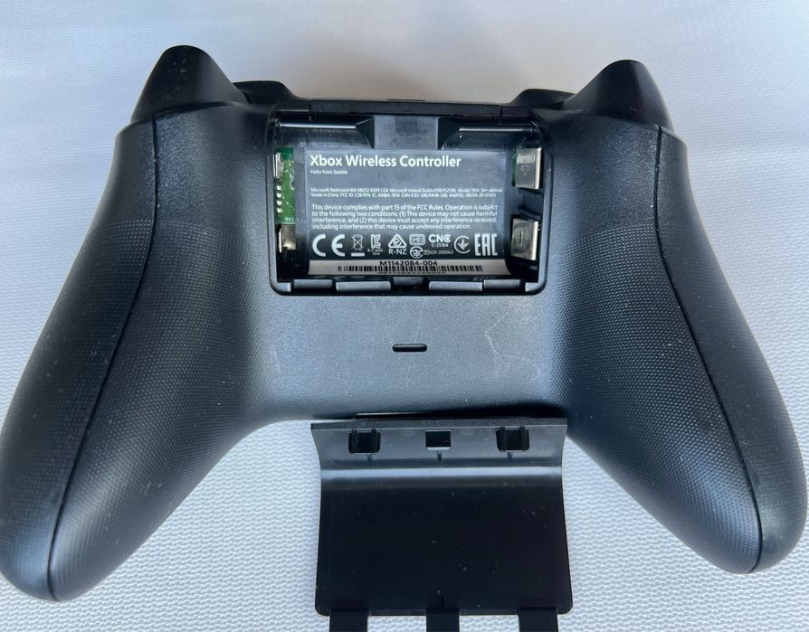 Геймпад Microsoft Xbox Series X/S