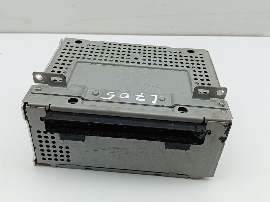 Rádio / auto-rádio FORD Transit Connect II (V408)