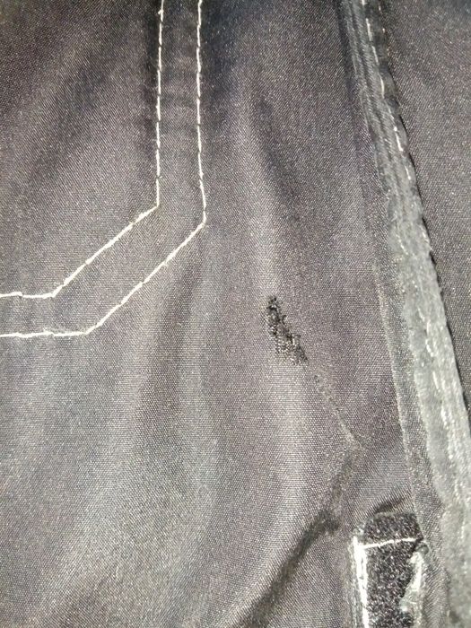 Безкоштовно віддам демісезоні куртки для хлопців