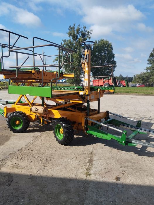 Platforma sadownicza  Billo Pony 4x4 sprowadzona