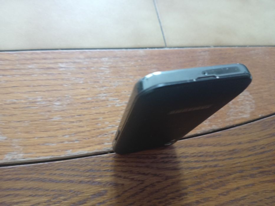 Telefon Samsung GT-S5830i bez simlocka ładnie utrzymany Szybka wysyłka