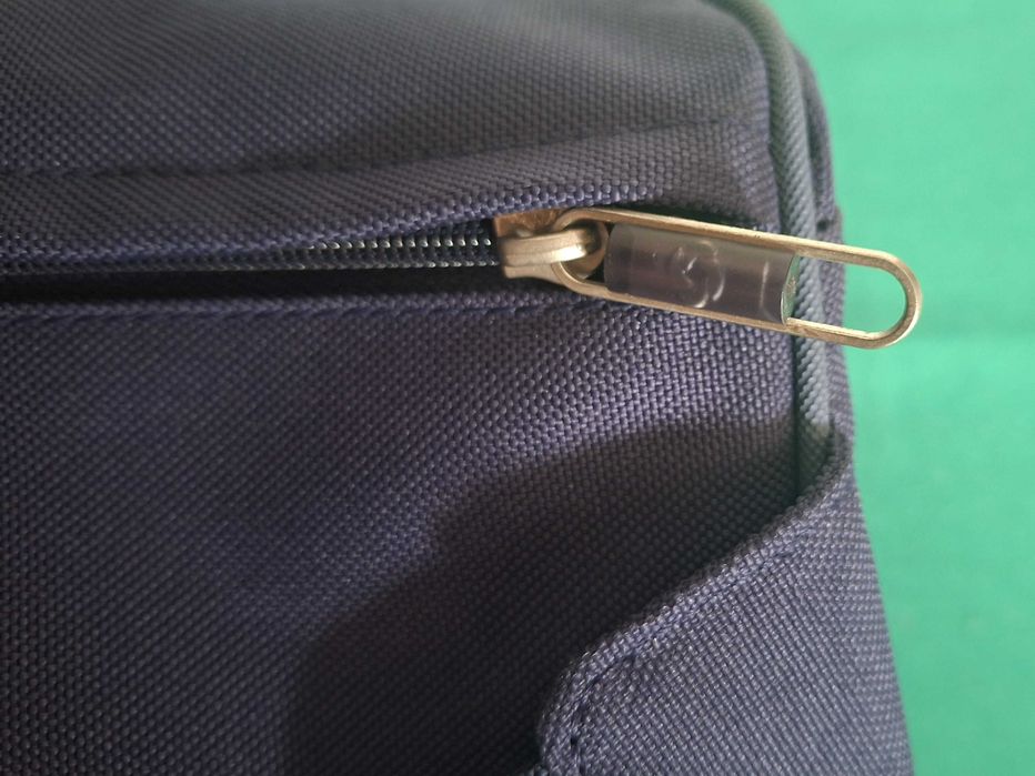 Bolsa de cintura Samsonite, cor azul, como nova