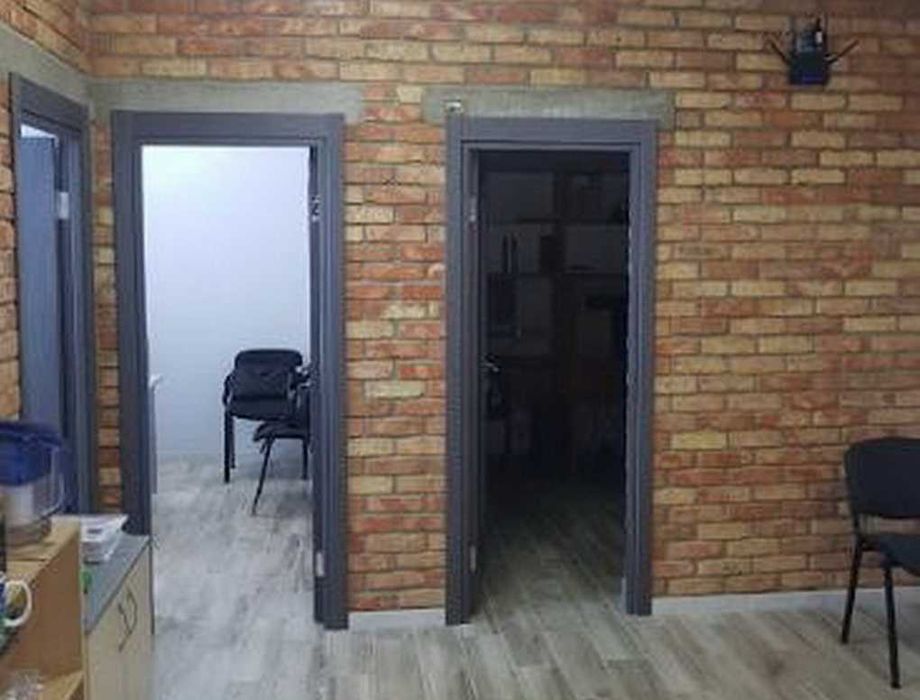 Продаж офісу біля метро Житомирська