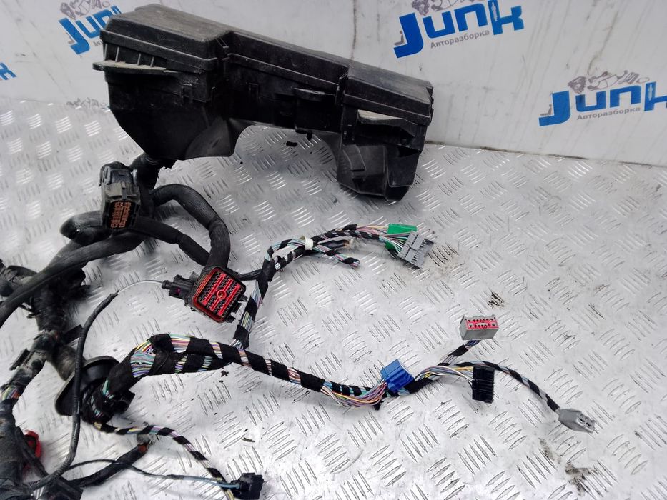 Жгут проводки подкапотного пространства C2Z22141 для Jaguar XF X250 20