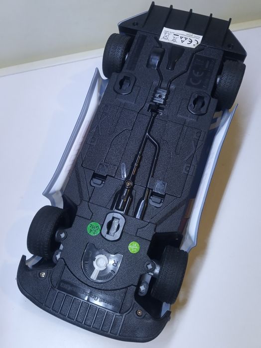 1:16 Maserati Granturismo GT3 на радіоуправлінні