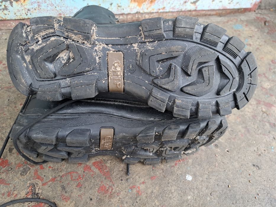 Берці 43 розмір б/в