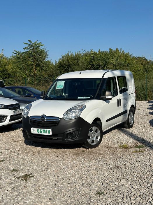 Продам Opel Combo 2018 рік можлива розстрочка,кредит,обмін!