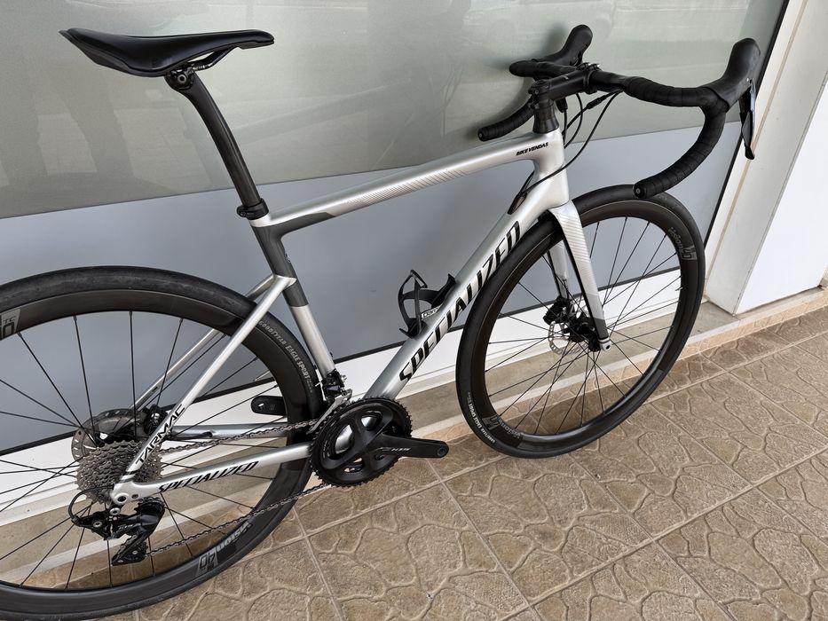 Bicicleta de estrada Specialized - Rodas Carbono Disco