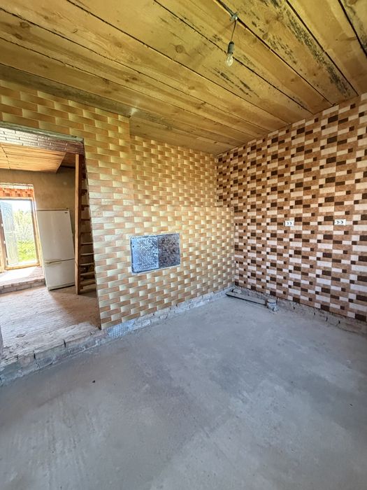Продам  мальовничий будинок в с. Підгірці