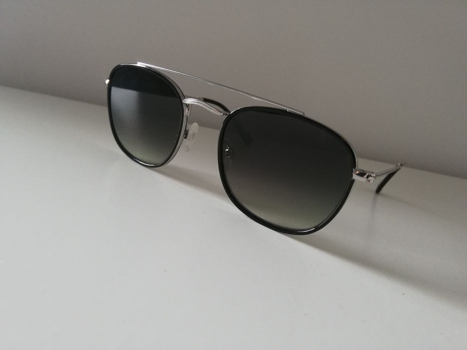 Óculos escuros Carolina Lemke