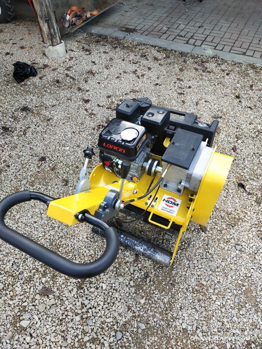 Walec wał spalinowy, aerator rurkowy, wertykulator, posypywarke,