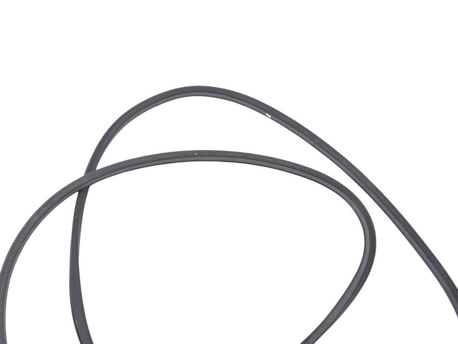 Ущільнювач дверей передній лівий правий VOLVO XC60 2017- 32342438